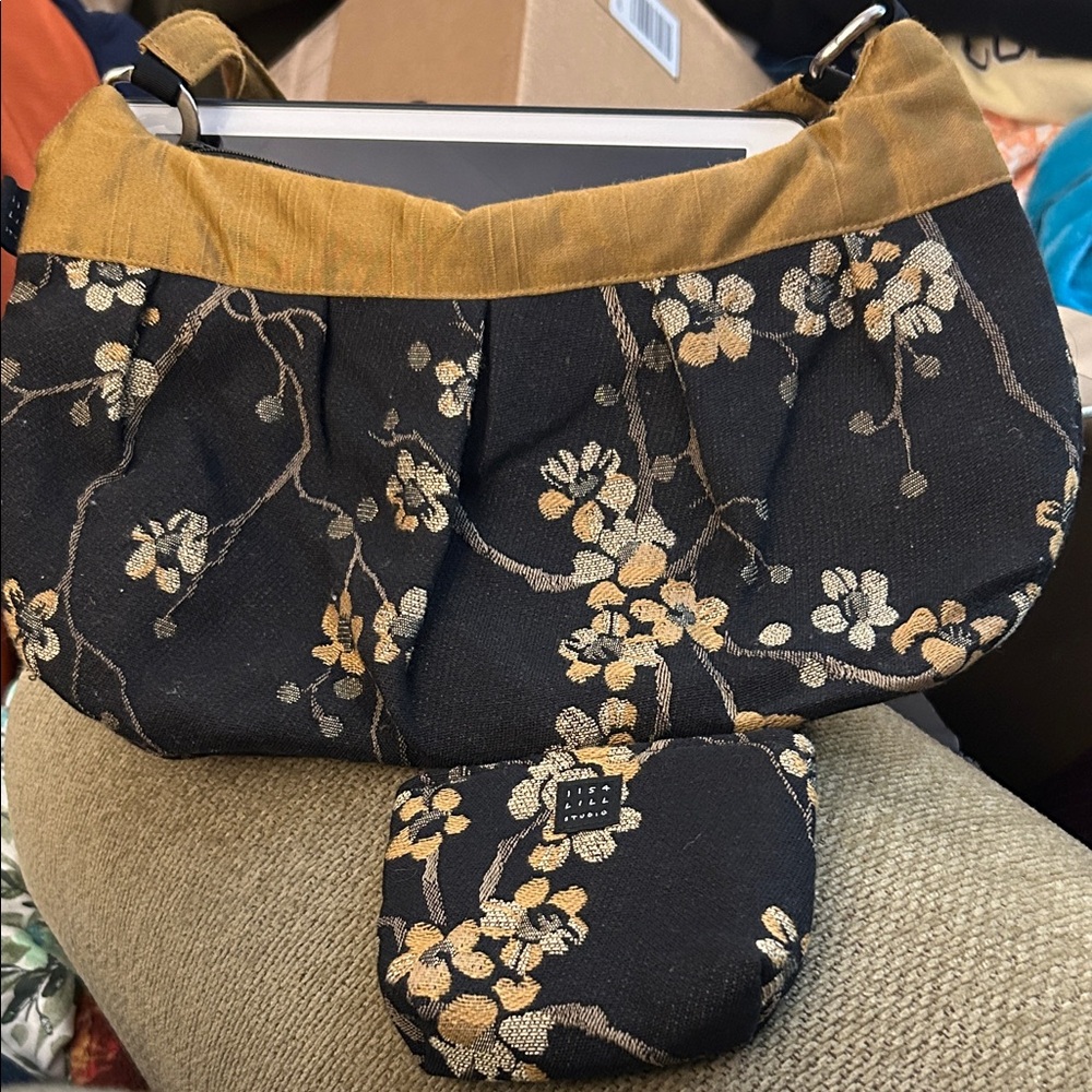 Chic Floral Black and Gold Shoulder Bag